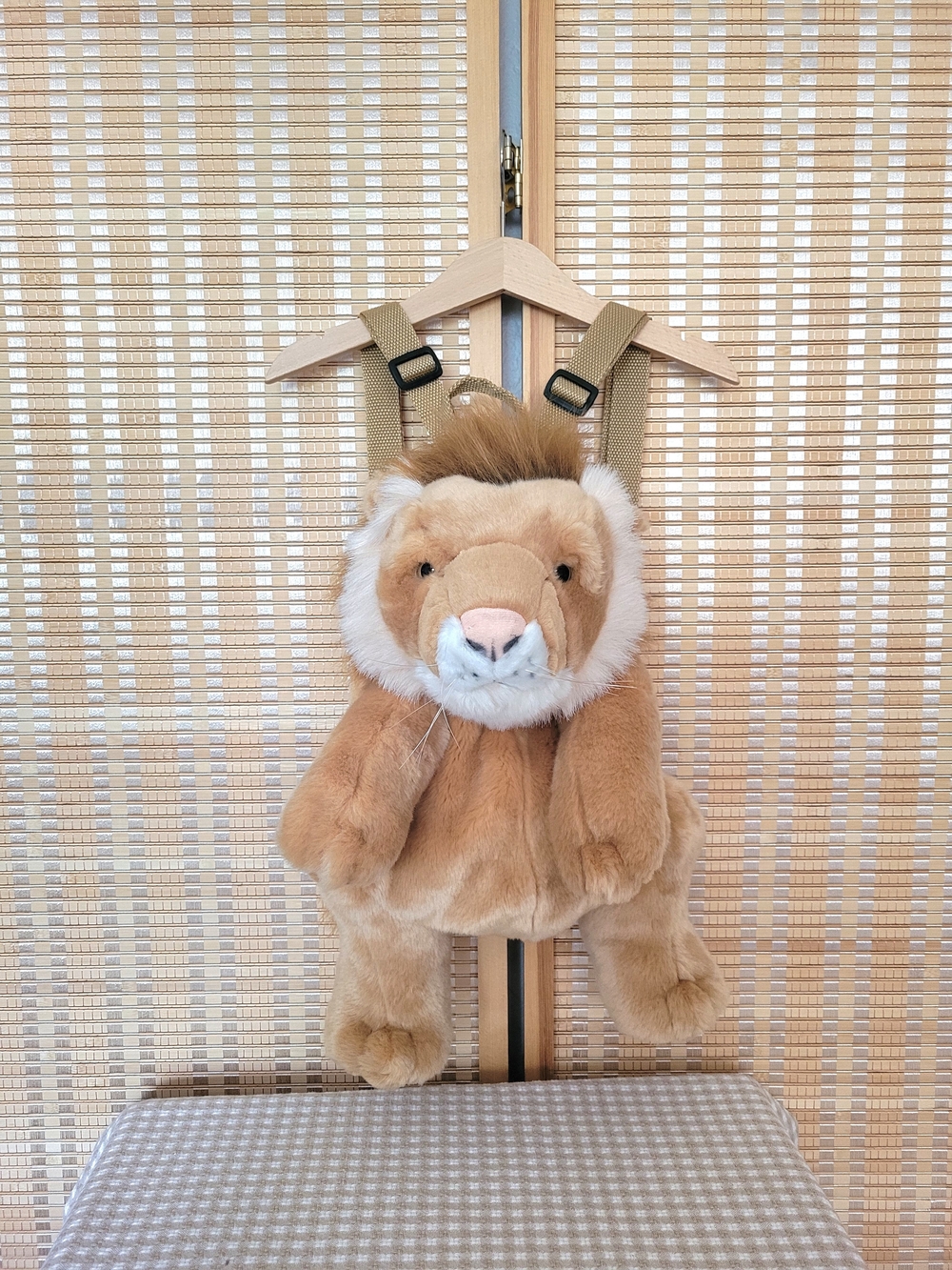 Plush Lion Backpack for Kids - Tan